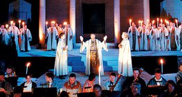 Uma cena da famosa ópera de Mozart, A Flauta mágica