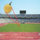 El tamaño del núcleo atómico en comparación con el átomo