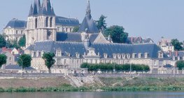 Castelo no vale do Loire, França