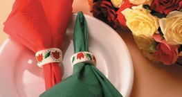 Fazendo anéis de guardanapo de massa de sal - Passo 4