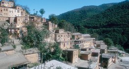 Assentamento moderno semelhante às aldeias neolíticas (Irã)