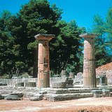 Ruínas do Templo de Hera em Olímpia, Grécia