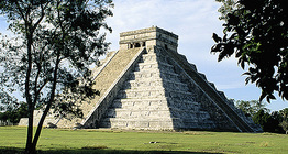 Pirámide de Kukulkán en Chichén Itzá