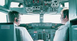 Cabina de vuelo de un avión