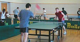 Pelotas de ping pong, hechas de celuloide