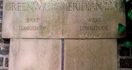 Marcador de la longitud de 0º (primer meridiano) en Greenwich