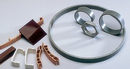 Objetos hechos de PVC duro