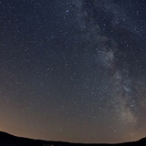 Júpiter e a faixa da Via Láctea