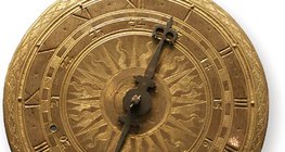 Relógio de "ovo de Nuremberg" (começo do 16º século)