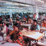 Fábrica de têxteis no sudeste da Ásia