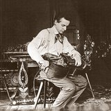 Béla Bartók a tocar sanfona