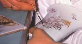 Fazendo da porcelana de Hollóháza