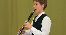 Segurando o clarinete do jeito correto