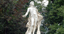 Estatua de Wolfgang Amadeus Mozart