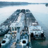 Cargueiros no Danúbio