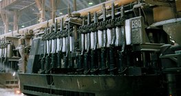 Alto-forno de alumínio