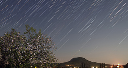 Fotografia das estrelas em movimento