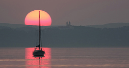 Pôr do sol sobre o Lago Balaton