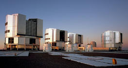 Telescópios do Very Large Telescope (VLT)