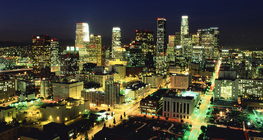 Paisaje nocturno del centro de la ciudad de Los Ángeles