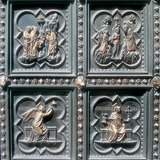 Relevos moldados na porta sul do Batistério de São João em Florença (Ghiberti, 1452, Renascimento)