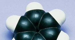 Modelo de espacio lleno de una molécula de benceno