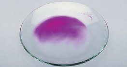 La solución acuosa del etóxido de sodio es alcalina