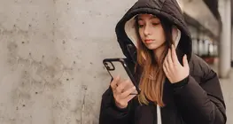 Digitális tisztelet és felelős online kommunikáció